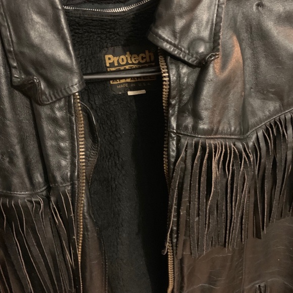 Leather jacket - Picture 2 of 2